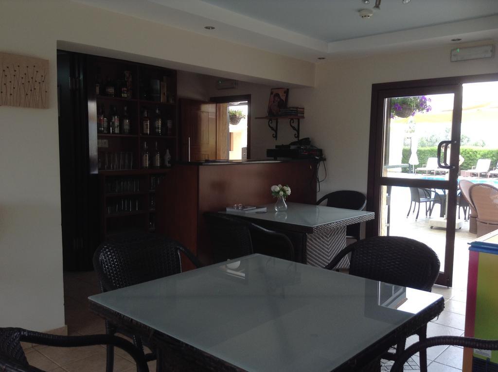 Avillion Holiday Apartments Χλώρακα Εξωτερικό φωτογραφία