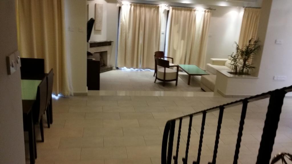 Avillion Holiday Apartments Χλώρακα Εξωτερικό φωτογραφία