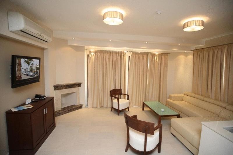 Avillion Holiday Apartments Χλώρακα Δωμάτιο φωτογραφία